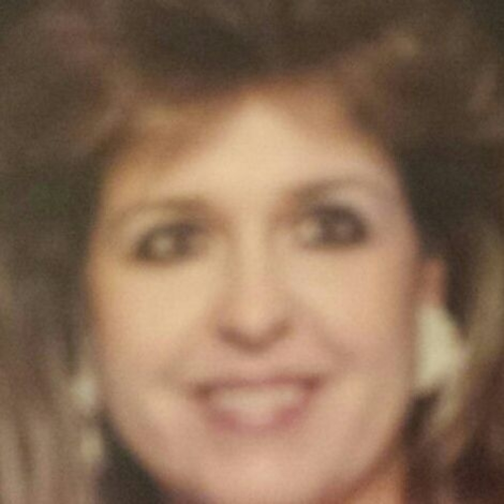 Meet your Posher, Debbie